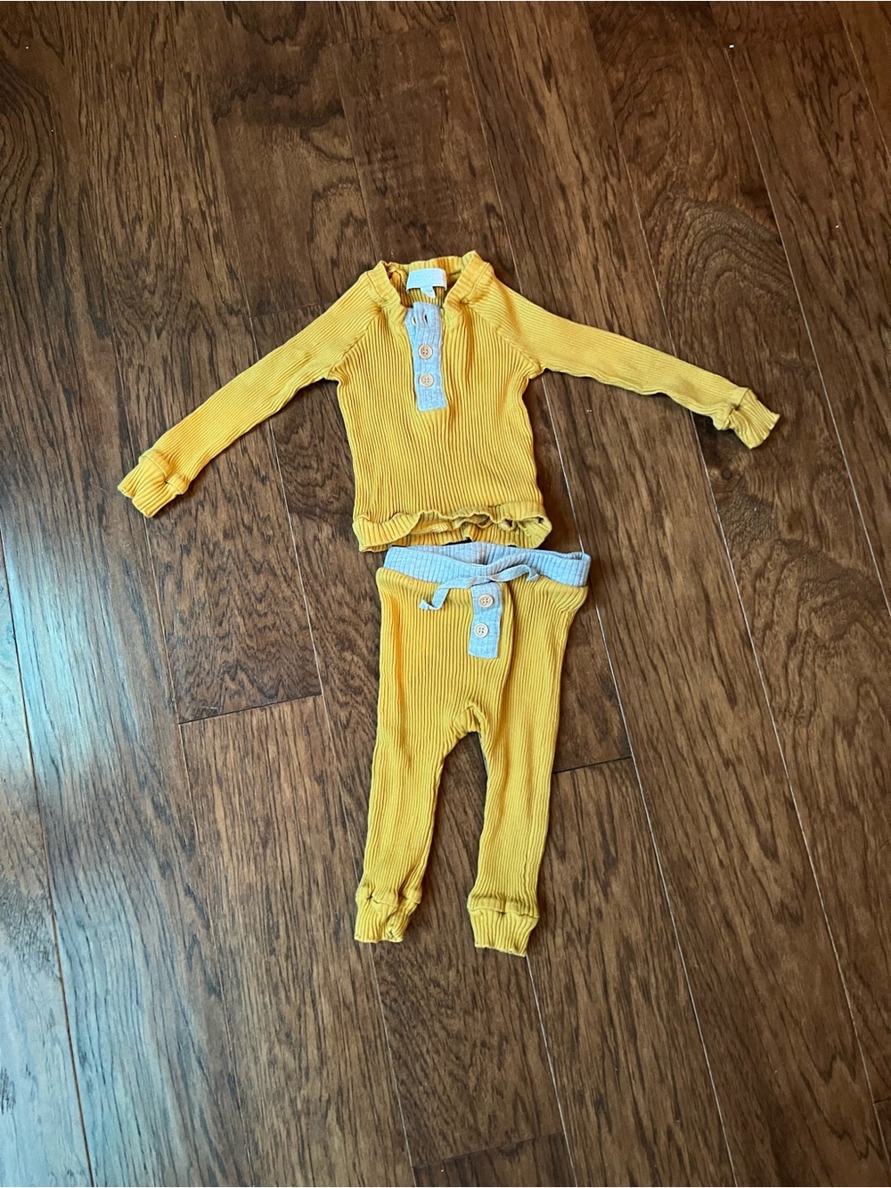 Rachel Zoe Yellow Ribbed Kids Pajama Set with grey Trim
